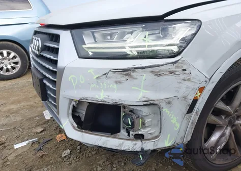 2018 Audi Q7 3.0T Premium из США, поврежденный, VIN WA1VAAF79JD038375